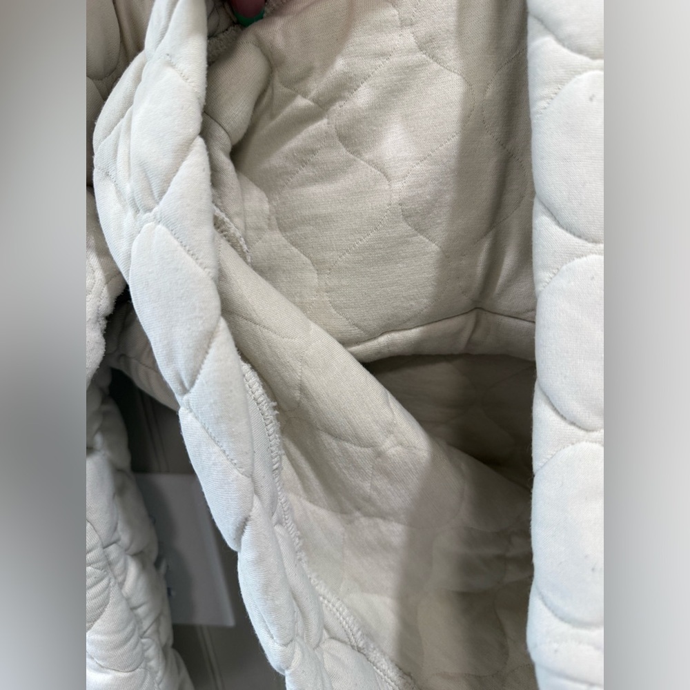 Avalanche White Quilted Pullover - image 5